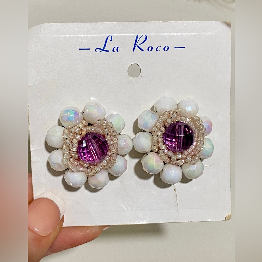 1960’s La Roca Vintage White & Purple Cluster Clip On Earrings